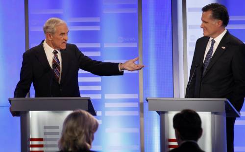 Duello tv in New Hampshire: Romney sempre più forte Ron Paul bacchetta Santorum