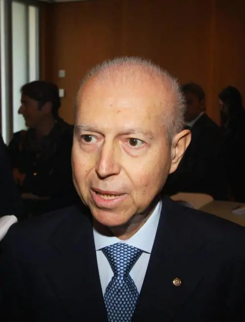 San Raffaele, il consiglio dà lok allofferta Rotelli