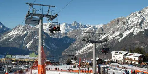 La crisi è salita in montagna: poche sciate per la crisi