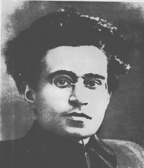 La morte di Gramsci. Un funerale in rosso con le bugie di Togliatti 
