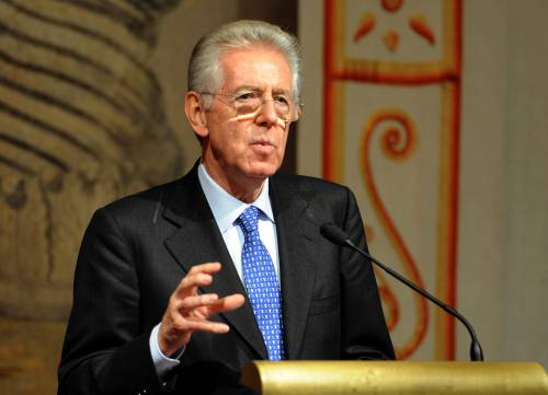 Monti ora pressa la Merkel: "La Germania faccia di più o temo reazioni negative"