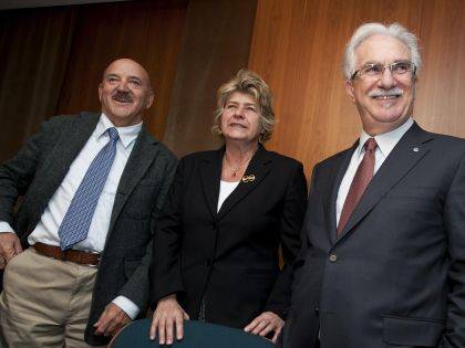 I sindacati incalzano Monti: "Cambi politica economica"