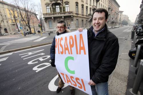 LA TASSA SUL TRAFFICO L'Area C non abbatte i Pm10 Raccontateci i vostri disagi