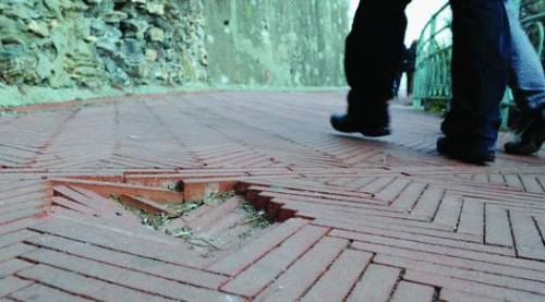Controlli e panchine anti-bivacco per ripulire la passeggiata di Nervi