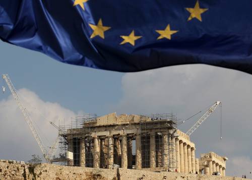 Evasione, la Grecia pubblica la "lista della vergogna" E l'Ue tratta sul salvataggio