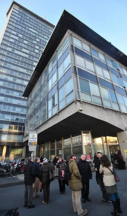 Terremoto, paura nelle scuole Bimbi evacuati o sotto i banchi