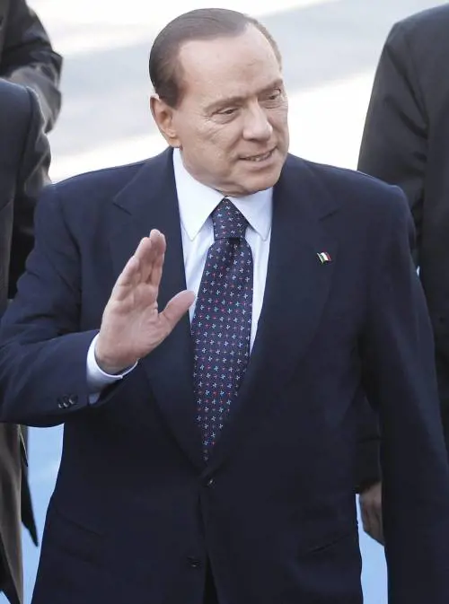 Calderoli minaccia il Cav: "Crisi entro marzo o rottura"