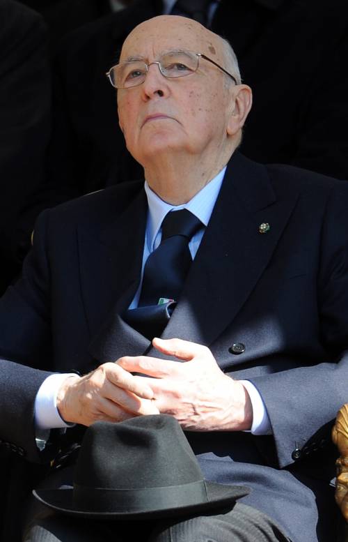 Il doppiogiochismo  di Napolitano