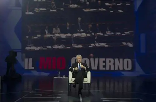 Monti: "Che monotonia il posto fisso"