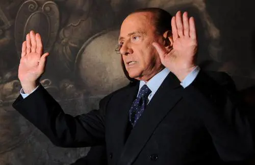 Silvio non molla Monti: «Sono responsabile»