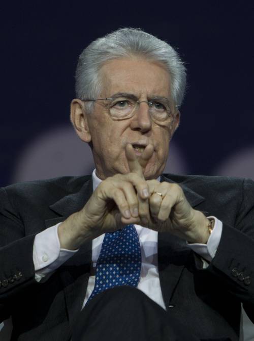 Monti dice una cosa di destra "Il posto fisso? Che noia" E fa infuriare tutta la sinistra