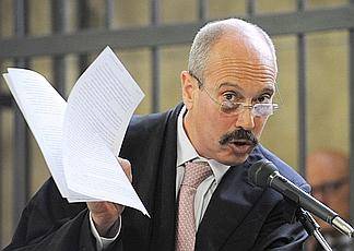 Attacco di De Pasquale: "La prescrizione breve è incostituzionale..."