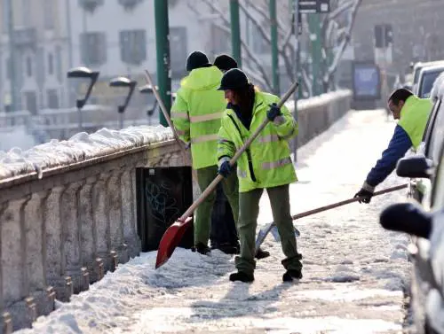 Ghiaccio, duemila chiamate per gli incidenti