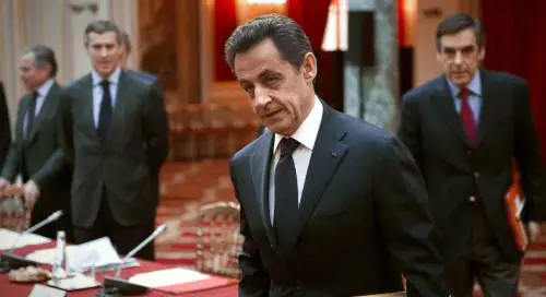 Clandestini e matrimoni gay, Sarkozy imita Le Pen