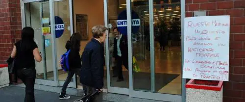 Muore mentre scarica le merci: Esselunga risarcisce 1,3 milioni