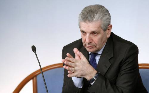 Marò, Di Paola: "Rientro in India una scelta sofferta"