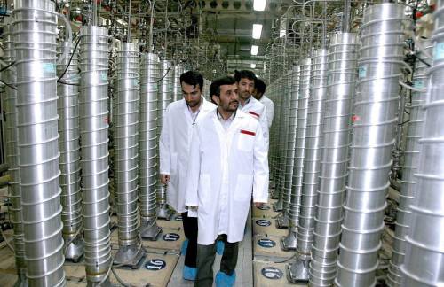 Iran, 3mila nuove centrifughe e 4 nuovi reattori nucleari