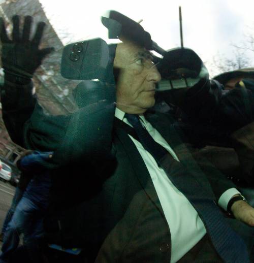 Francia, nuovo scandalo sexy Strauss Kahn torna in cella