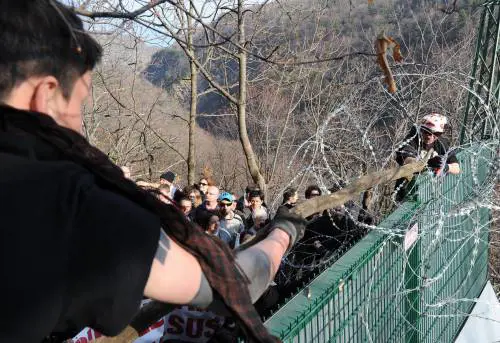 Col nuovo «metodo» del governo discussioni infinite e niente opere