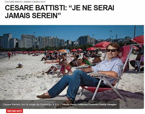 Battisti dalla spiaggia di Rio sputa in faccia agli italiani: "Io non mi pento di nulla"
