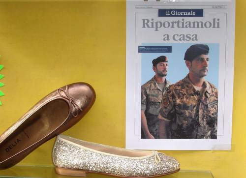 L’Italia sta con i marò Parte da Milano la gara per riportarli a casa
