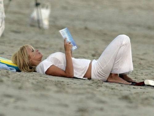 Sono le lettrici a tenere in piedi l’editoria italiana
