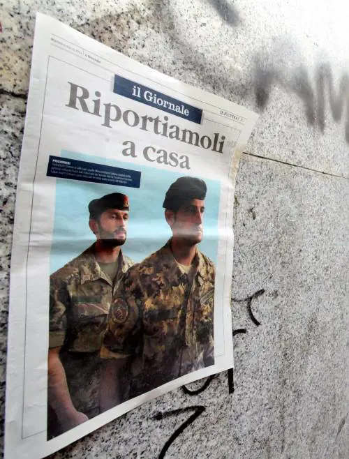 Via libera di Sel al Pd sulla foto in Comune Affissa per chiedere (solo) il ritorno in Italia