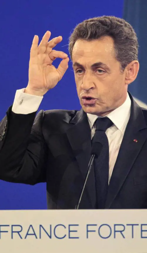 Sarkò allattacco: «Schengen va cambiato»