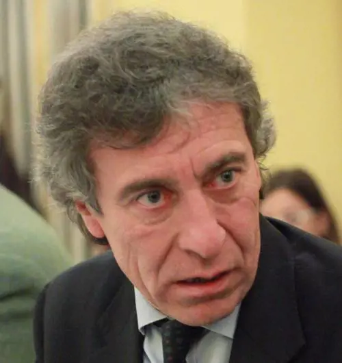 Dati buoni su passeggeri e merci Aumentano i ricavi, lutile scende