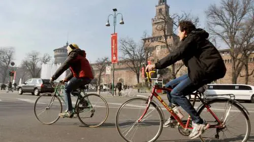 Ecco chi potrà usare lauto nella domenica a piedi