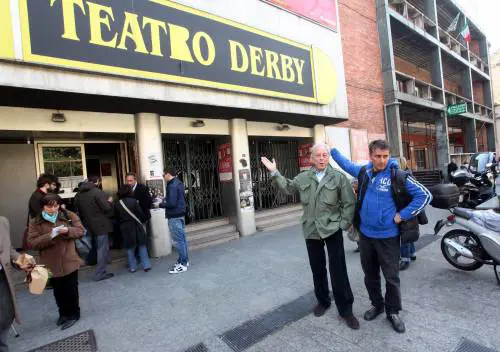 Il Comune perde il Derby sigilli al teatro-simbolo