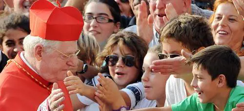 Scola fa catechismo in radio e tv e risponde ai fedeli sulla Pasqua