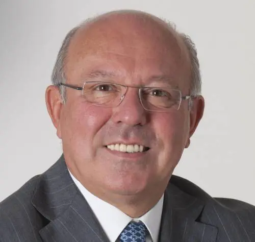 Il country chairman Piccini: «Vogliamo aiutare il sistema produttivo italiano. Sbloccati i crediti con la Pubblica amministrazione»