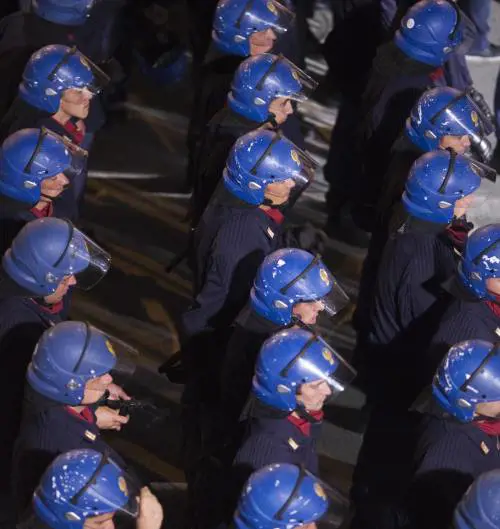 Perché le violenze contro Genova non meritano un film?