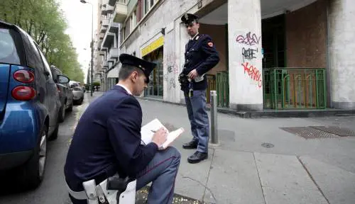 Lhanno ridotta in fin di vita per strapparle la borsetta