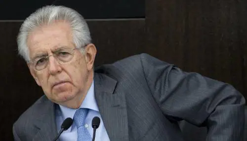 "Una riforma pessima" Ora solo le lodi dell’Ue possono salvare il Prof