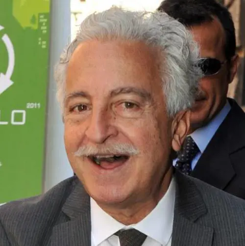 Arriva il microchip contro i manifesti abusivi