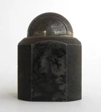 Da Walter Voulaz in mostra oggetti «in nome dellamore»