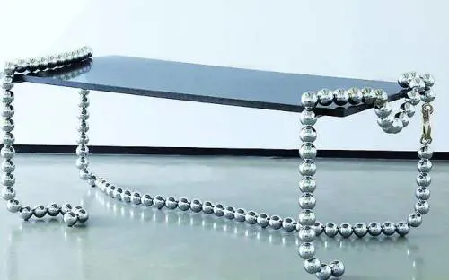 La rivoluzione kitsch del salotto buono