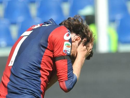 È una vergogna senza fine Il caos scatenato a Marassi?  È solo colpa di undici ultrà