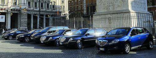 Liguria in rivolta  per difendere  le proprie auto blu