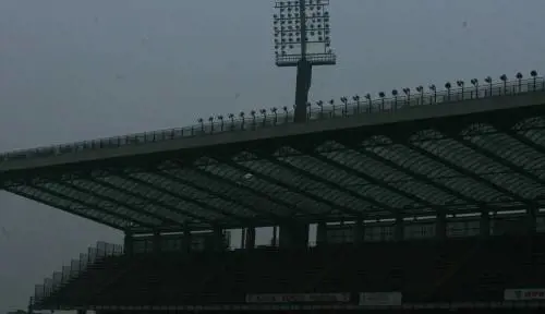 Ripresi al Toro i tre punti delle luci spente