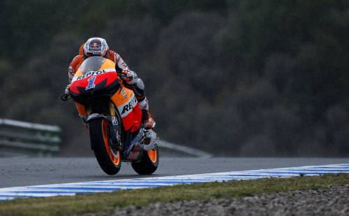 Gp, Stoner vince in Spagna davanti a Lorenzo e Pedrosa Valentino Rossi è solo nono