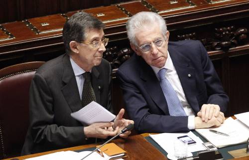 Monti vorrebbe tagliare  ma non sa come fare: Bondi super commissario