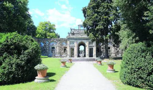 «Mi hanno violentata». Lincubo del mostro