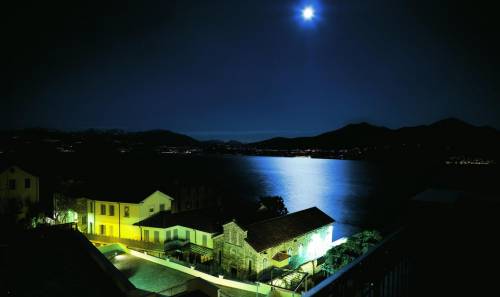 Tutto il fascino del Lago Maggiore  in un hotel di charme e benessere