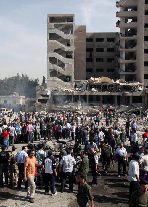 Strage sconvolge Damasco  E ora Al Qaida fa paura
