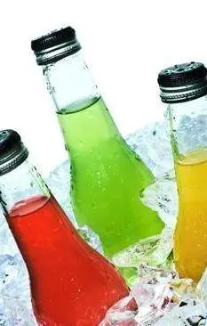 Lultimo salasso dei prof: «Tassa sulle bibite gassate»