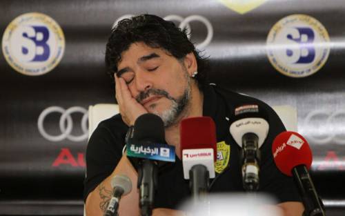L'ultima di Maradona: "Per colpa delle tasse ho pensato al suicidio"