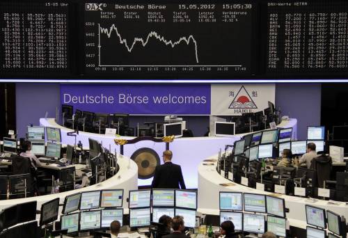 Nuova giornata di passione sulle Borse Ue Lo spread tra Btp e Bund ancora alle stelle